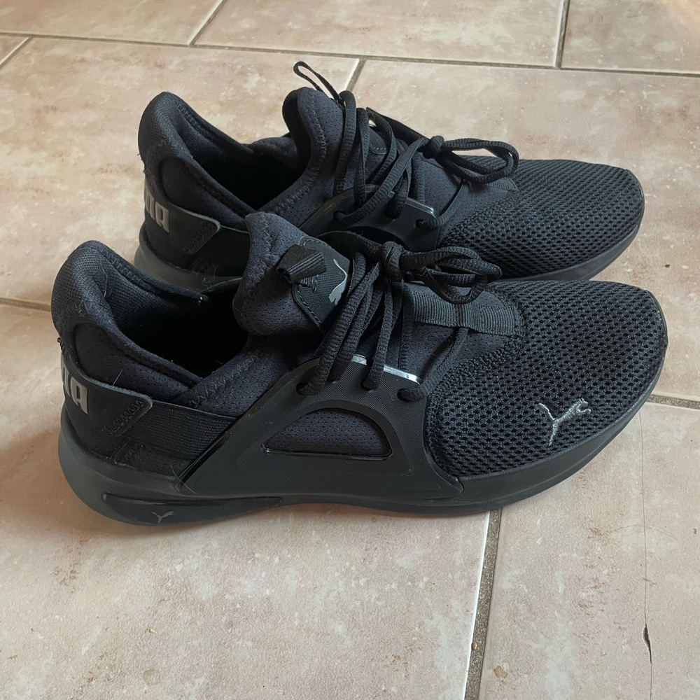 Puma Men's Black Mesh Athletic Shoes